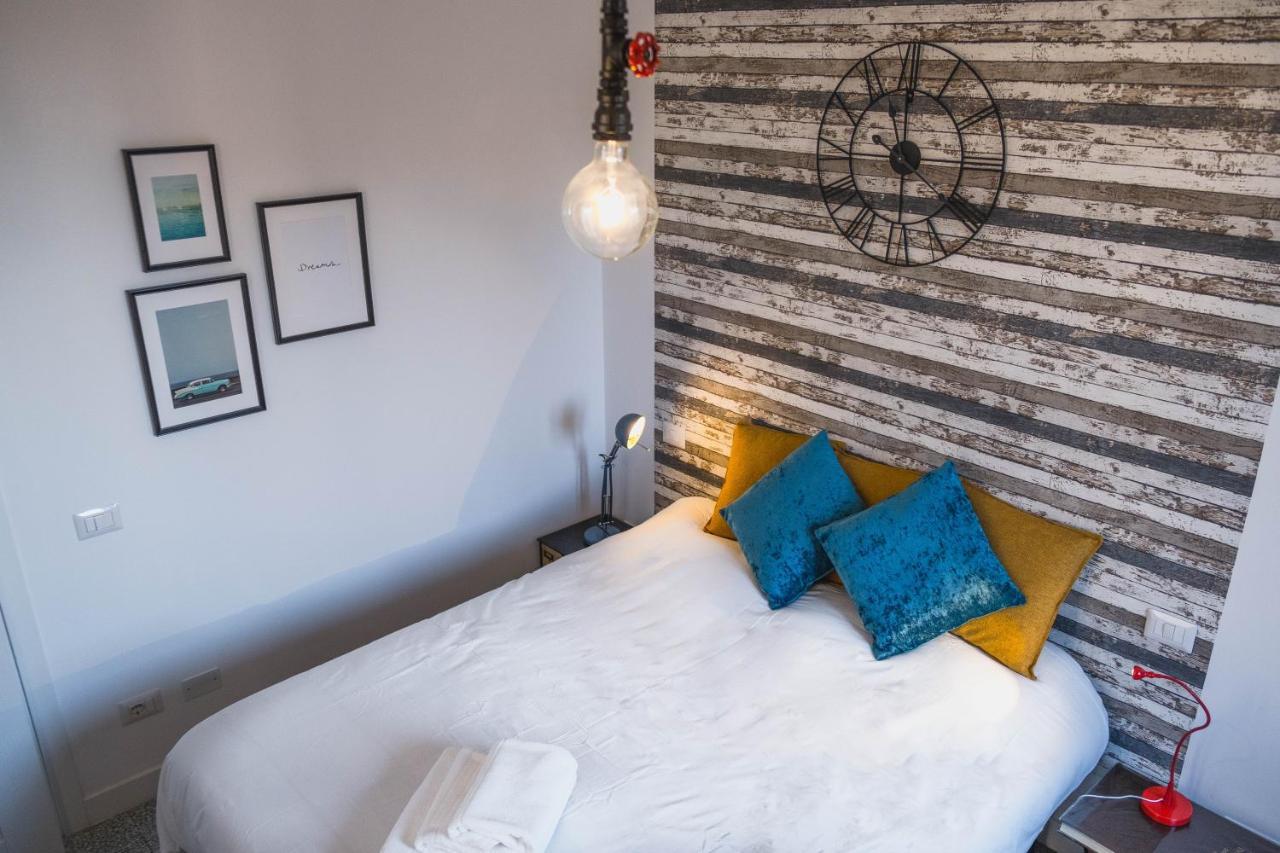 Terrazza Sull'Infinito Bed & Breakfast เรกานาติ ภายนอก รูปภาพ